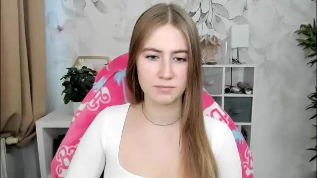 Image 10 of meganx_candy Stream on Chaturbate on 2 months ago
