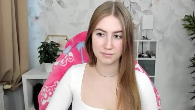 Image 7 of meganx_candy Stream on Chaturbate on 2 months ago