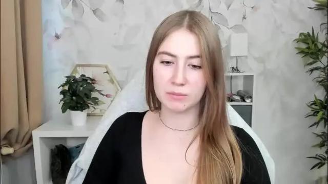 Image 7 of meganx_candy Stream on Chaturbate on 2 months ago