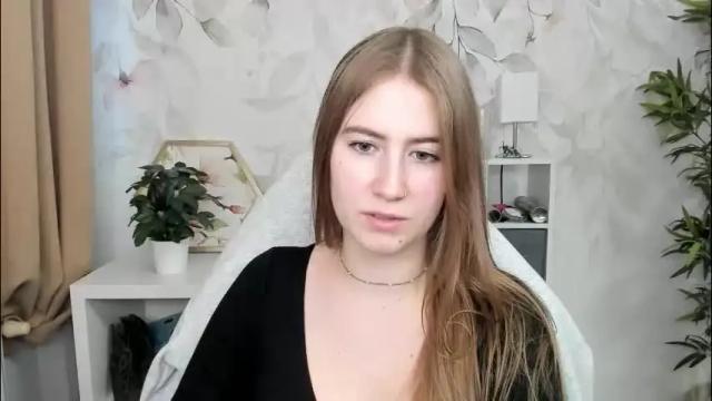 Image 8 of meganx_candy Stream on Chaturbate on 2 months ago