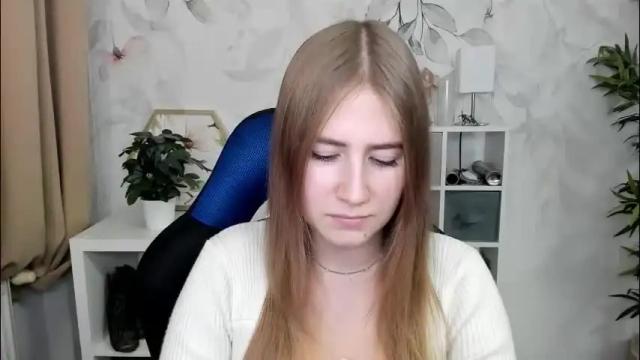 Image 4 of meganx_candy Stream on Chaturbate on 2 months ago