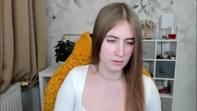 Image 2 of meganx_candy Stream on Chaturbate on 1 month ago