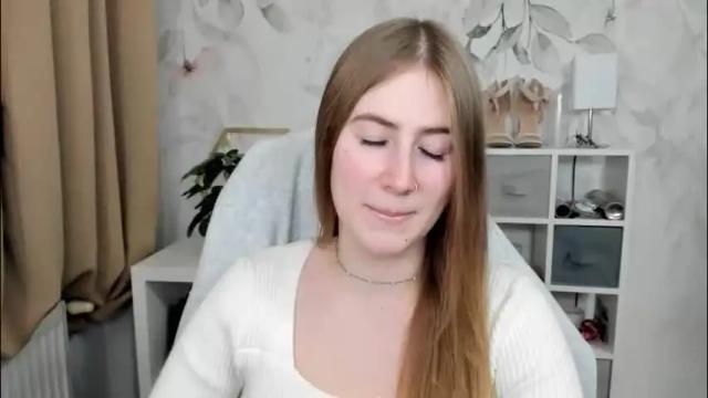 Image 4 of meganx_candy Stream on Chaturbate on 1 month ago