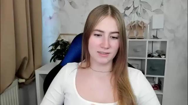 Image 2 of meganx_candy Stream on Chaturbate on 1 month ago