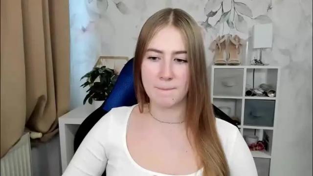 Image 4 of meganx_candy Stream on Chaturbate on 1 month ago