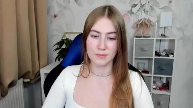 Thumbnail 2, meganx_candy's Stream at Chaturbate, 1 month ago