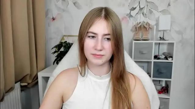 Image 4 of meganx_candy Stream on Chaturbate on 1 month ago