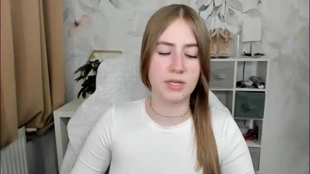 Image 4 of meganx_candy Stream on Chaturbate on 1 month ago