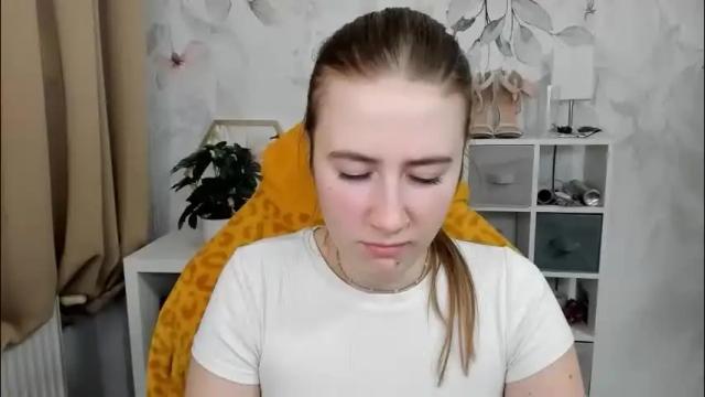 Image 10 of meganx_candy Stream on Chaturbate on 13 days ago