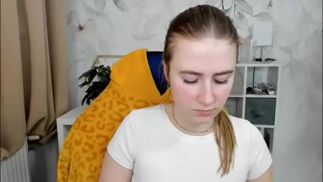 Image 11 of meganx_candy Stream on Chaturbate on 13 days ago
