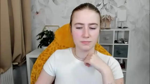 Image 7 of meganx_candy Stream on Chaturbate on 13 days ago