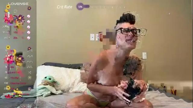 Image 10 of megathamarie886 Stream on Chaturbate on 17 months ago