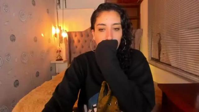 Image 8 of meggan_booker Stream on Chaturbate on 17 months ago