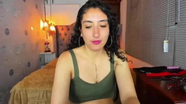 Image 7 of meggan_booker Stream on Chaturbate on 16 months ago