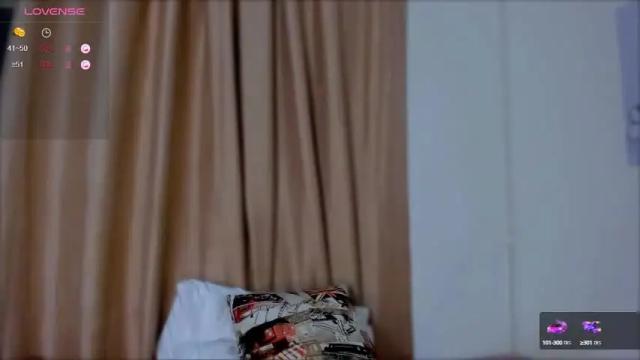 Image 2 of meggann_taylor Stream on Chaturbate on 14 months ago