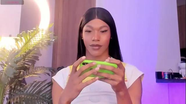 Image 2 of meghan_allen Stream on Chaturbate on 4 months ago