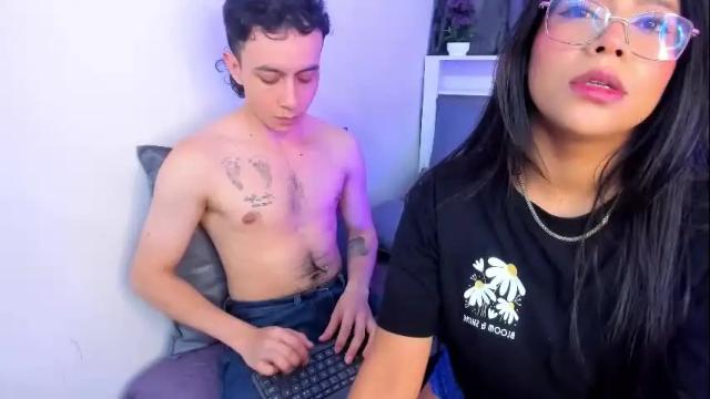 Image 3 of meghan_loghan Stream on Chaturbate on 1 month ago