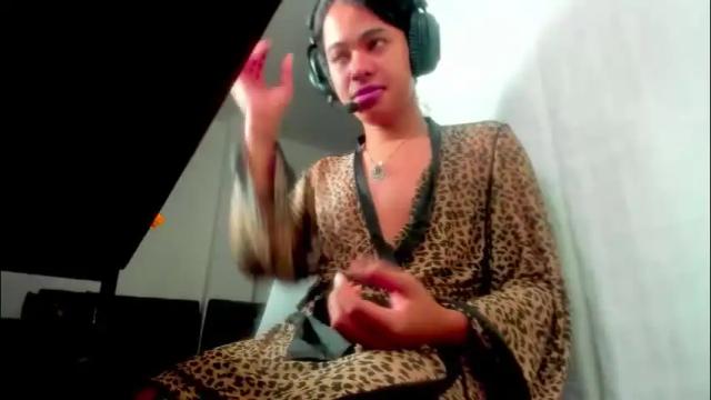 Image 10 of meghansusex Stream on Chaturbate on 5 days ago