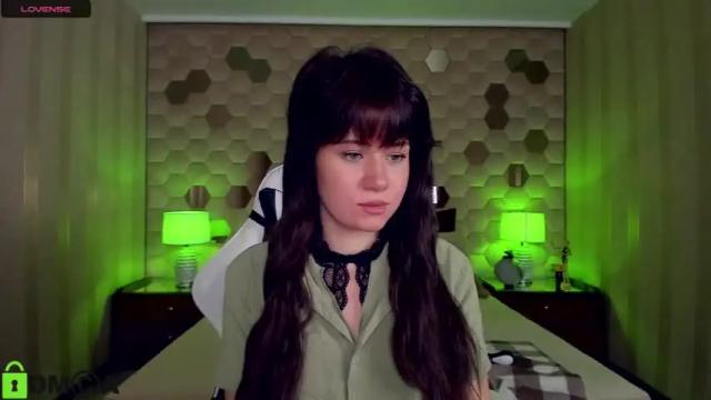 Image 12 of megink Stream on Chaturbate on 20 months ago