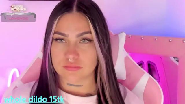 Image 8 of mei_millers Stream on Chaturbate on 16 months ago