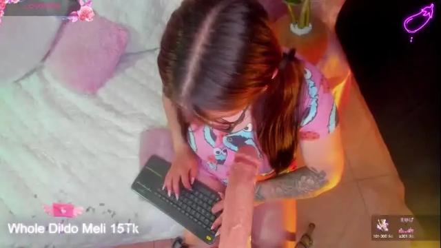 Image 3 of mei_millers Stream on Chaturbate on 29 days ago