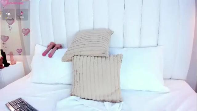 Image 11 of meibypalmer Stream on Chaturbate on 1 month ago