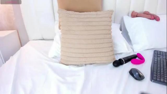 Image 12 of meibypalmer Stream on Chaturbate on 20 days ago