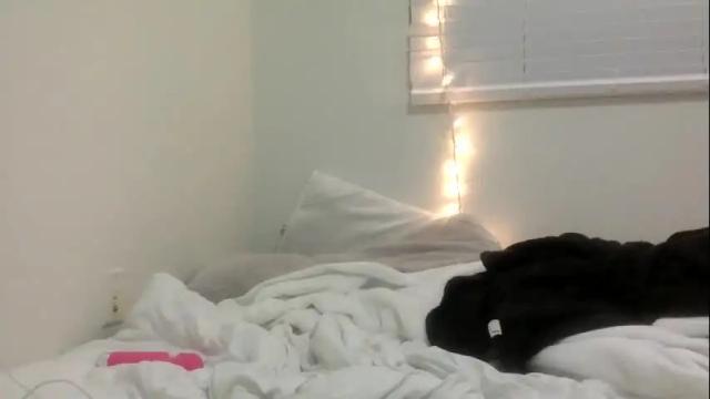 Image 12 of meiceline Stream on Chaturbate on 18 months ago