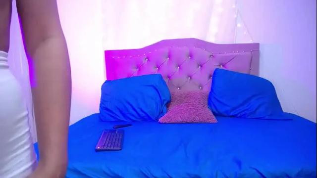 Image 2 of meii_ft_dan Stream on Chaturbate on 1 month ago
