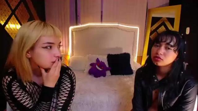 Image 3 of meily_ Stream on Chaturbate on 28 months ago