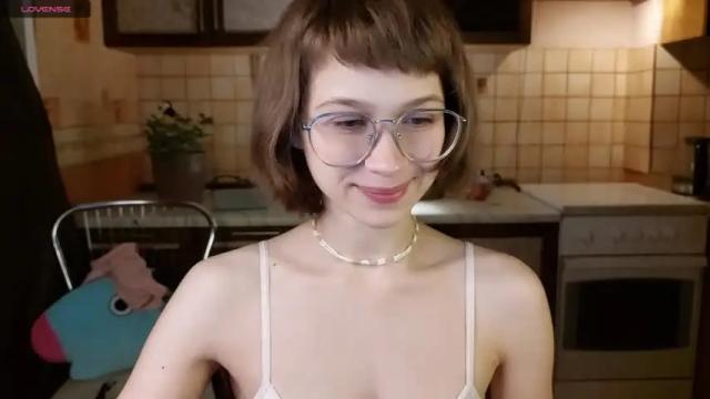 Image 7 of mekyy_no_neko Stream on Chaturbate on 17 months ago