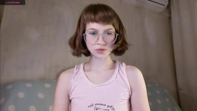 Image 6 of mekyy_no_neko Stream on Chaturbate on 17 months ago