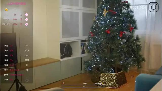 Image 3 of mel_collins Stream on Chaturbate on 19 days ago