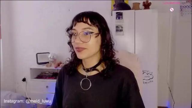 Image 3 of mel_dahlia Stream on Chaturbate on 8 days ago