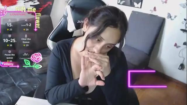 Image 11 of mel_raise Stream on Chaturbate on 22 days ago
