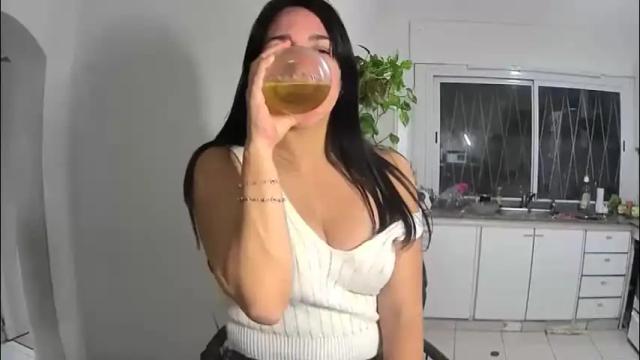 Image 8 of mel_stron Stream on Chaturbate on 1 month ago