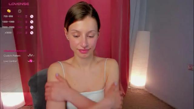 Image 7 of mel_wards Stream on Chaturbate on 6 months ago