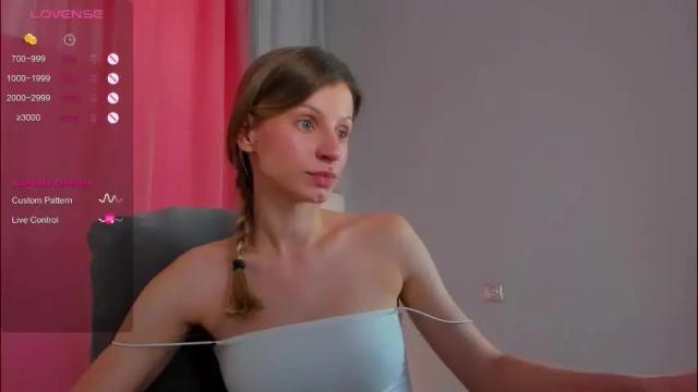 Image 8 of mel_wards Stream on Chaturbate on 6 months ago