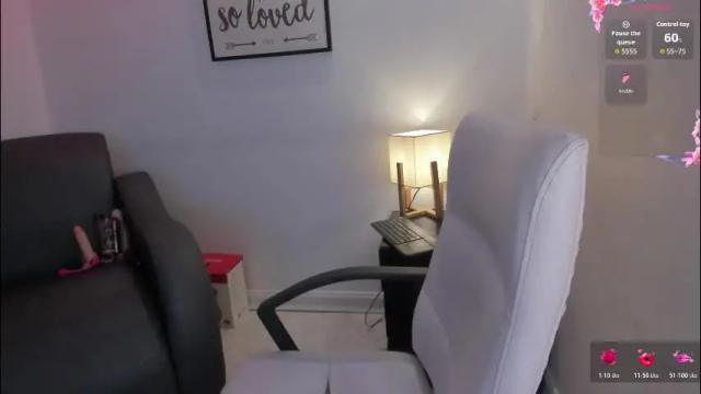 Image 7 of melan_owen Stream on Chaturbate on 1 month ago