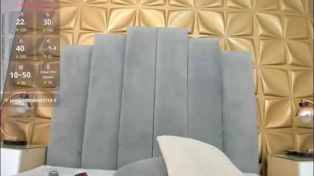 Image 8 of melani_dream Stream on Chaturbate on 2 months ago