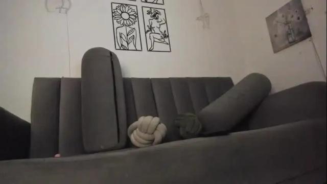 Image 10 of melani_greyy Stream on Chaturbate on 25 days ago