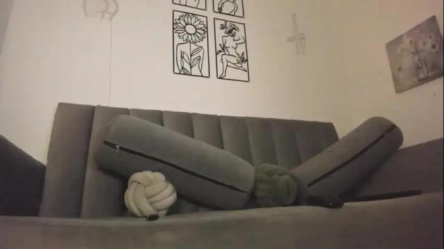 Image 8 of melani_greyy Stream on Chaturbate on 20 days ago