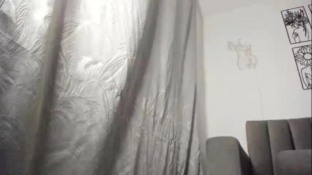 Image 8 of melani_greyy Stream on Chaturbate on 3 months ago