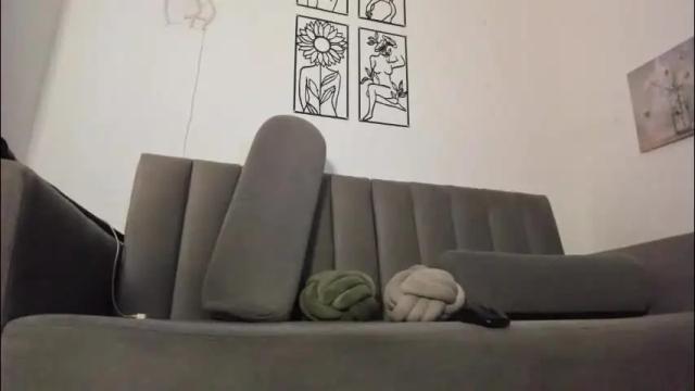 Image 12 of melani_greyy Stream on Chaturbate on 2 months ago