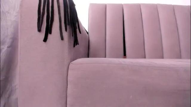 Image 3 of melani_greyy Stream on Chaturbate on 1 month ago