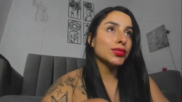 Image 11 of melani_greyy Stream on Chaturbate on 1 month ago