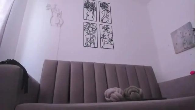 Image 6 of melani_greyy Stream on Chaturbate on 1 month ago