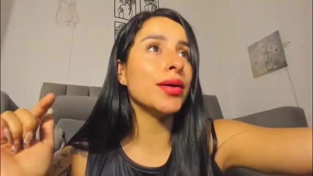 Image 4 of melani_greyy Stream on Chaturbate on 1 month ago