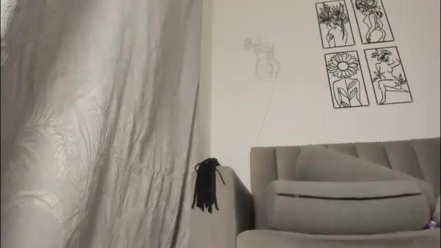 Image 11 of melani_greyy Stream on Chaturbate on 2 days ago