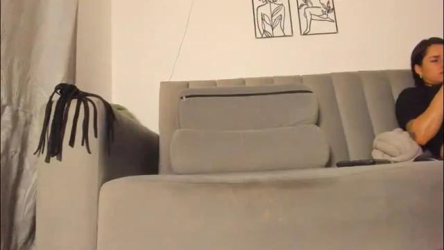 Image 2 of melani_greyy Stream on Chaturbate on 2 months ago